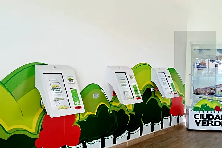 Sistema de gestión de turnos y atención de usuarios en Ciudad Verde